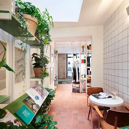 Szálloda French Theory 3*