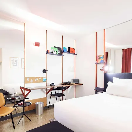 French Theory Szálloda Párizs