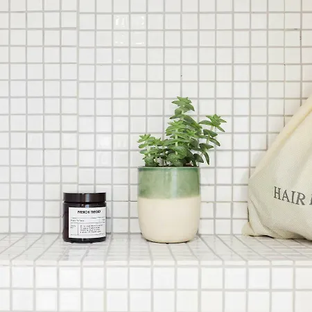 French Theory 3* Párizs