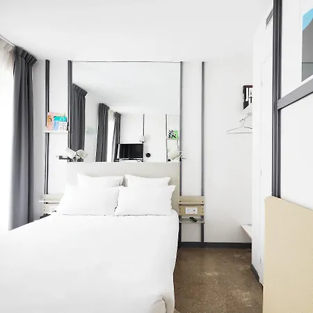 French Theory Hotell Paris