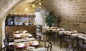 Hotel French Theory Parijs