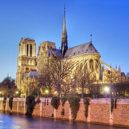 Hotel French Theory Paris