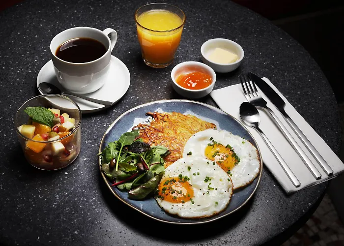 French Theory 3* Paris