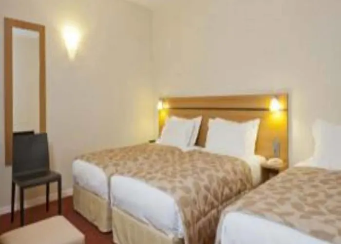 French Theory Hotel 3*